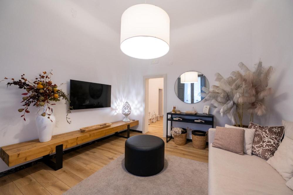 Dea Luxury Casa Vacanze- Zona Chiesa A Trullo - Альберобелло Экстерьер фото
